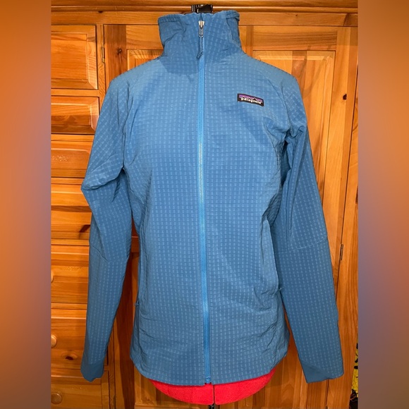 Patagonia Jackets & Blazers - Patagonia Women’s R1 TechFace Jacket
